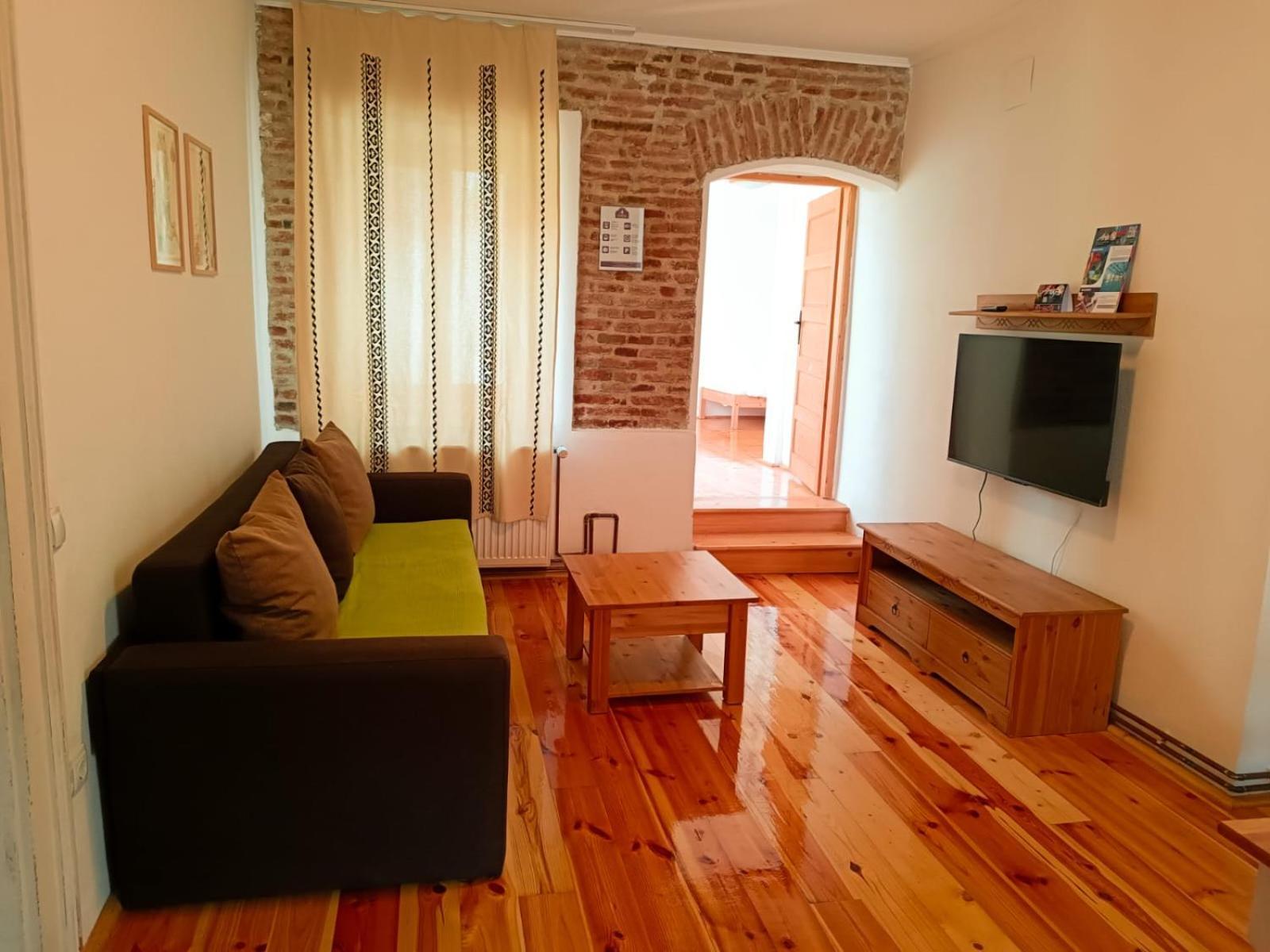 Heltau Apartments Cisnădie Quarto foto
